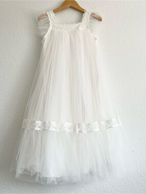 Girls White Lace & Tulle Dress
